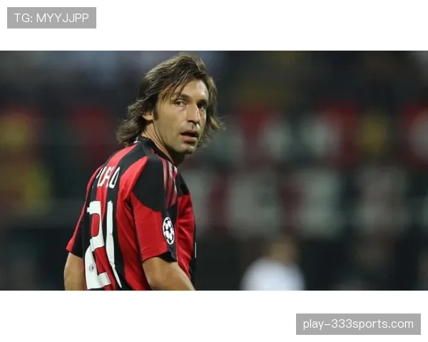 克罗斯与皮尔洛：组织核心的球权分配从后置转向前置